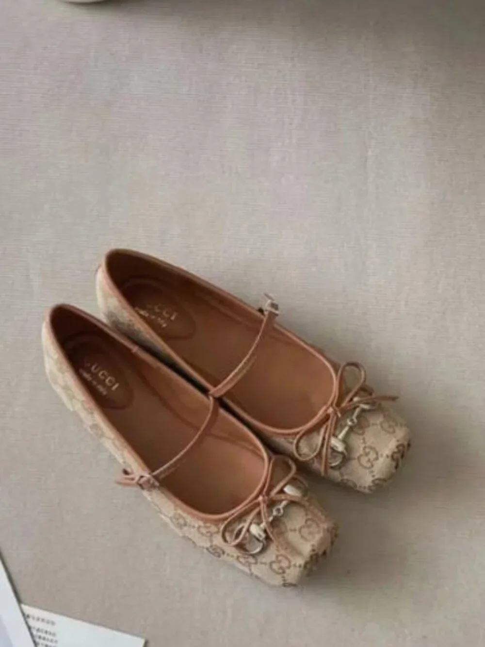 Gucci. authentic gucci